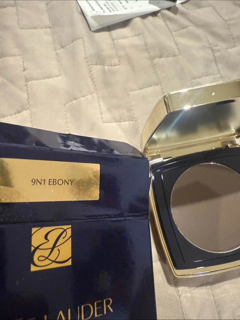 Estee Lauder Double Wear Matte Powder Foundation - Ebony